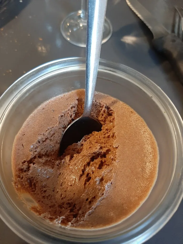 Gilles Riss_Le Welcome_Vern-sur-Seiche_review