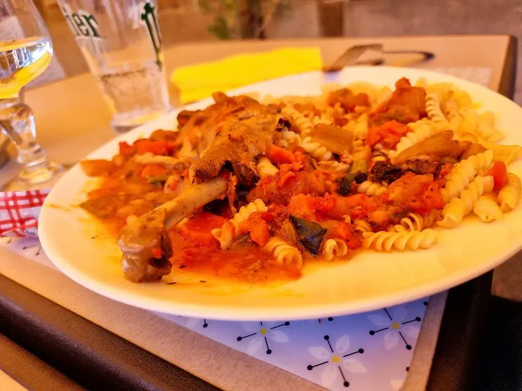 Bar Le Max Lou - En Restaurant_Pleine-Fougères_slider_image_2