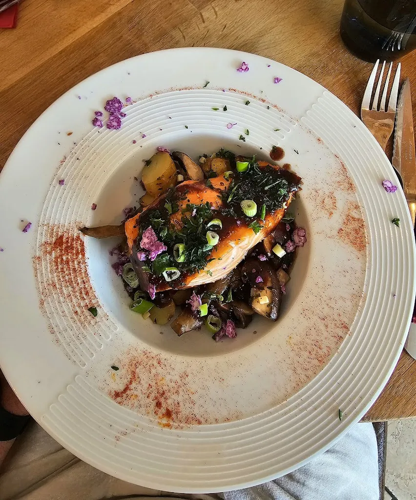 TY BADIOUS_Plerguer_slider_image_3