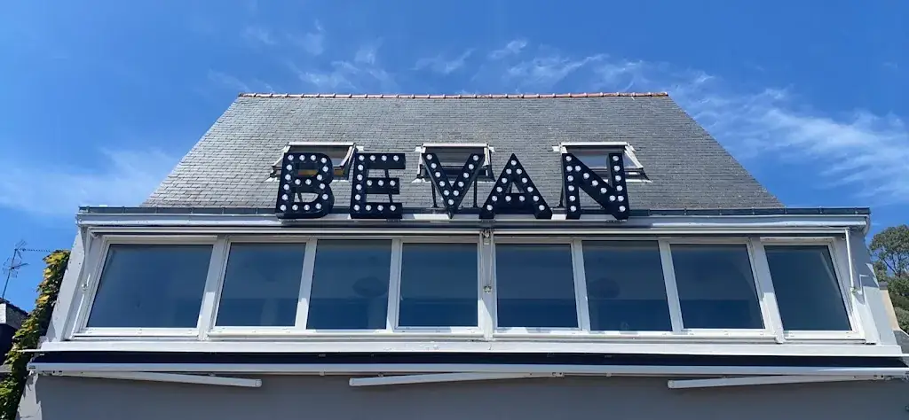 BEVAN restaurant in Pléneuf-Val-André