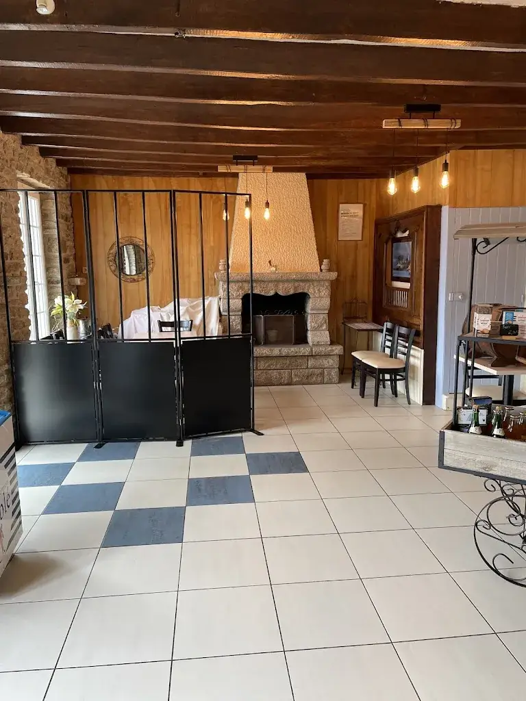 Neek Doo_Crêperie Fontaine Saint Père_PLESSALA_review