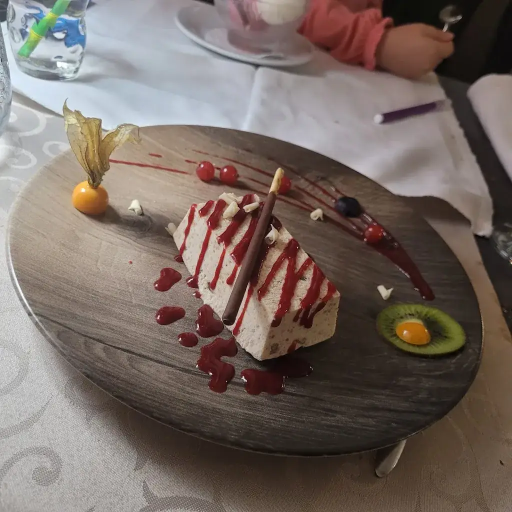 Menu_Restaurant l'Atmosphère_Valserhône_image_4