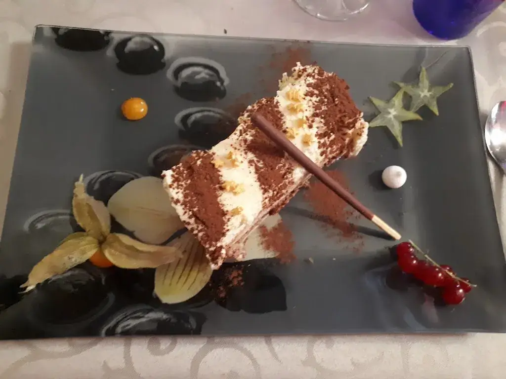 Menu_Restaurant l'Atmosphère_Valserhône_image_8