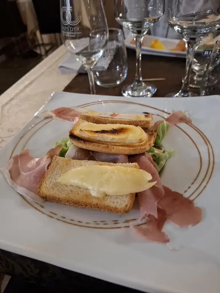 Michel GILBERT_Restaurant l'Atmosphère_Valserhône_avis