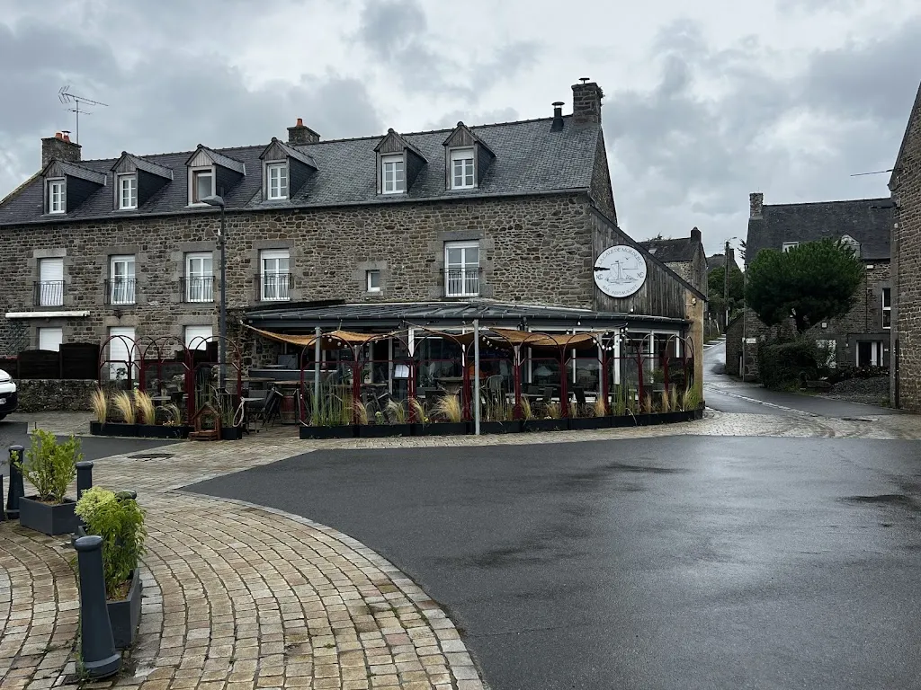 Peter Williams_La Cale de Mordreuc_Pleudihen-sur-Rance_review