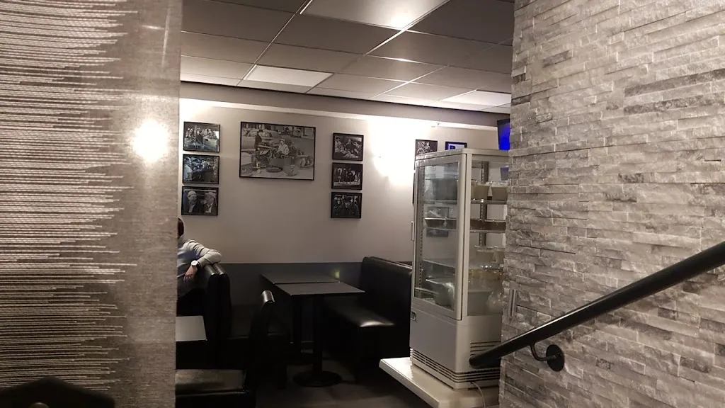 Le Perroquet restaurant in Plélan-le-Grand