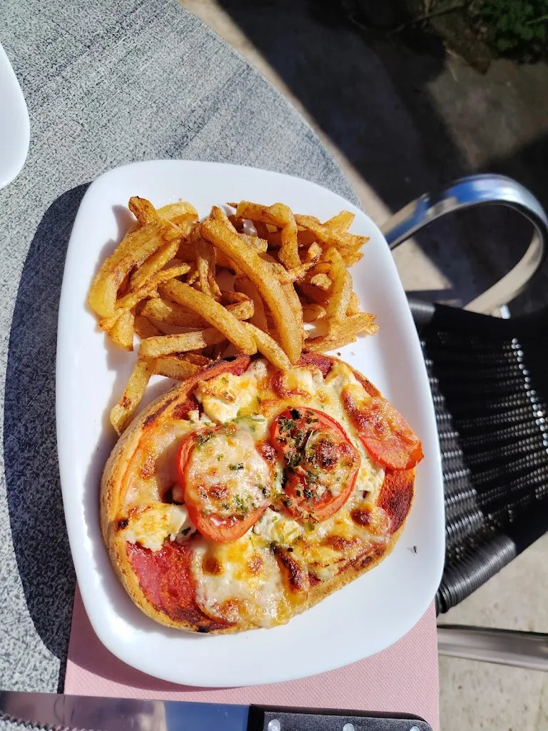 Nathalie RIVES_Chez Alex'_Plélan-le-Grand_review