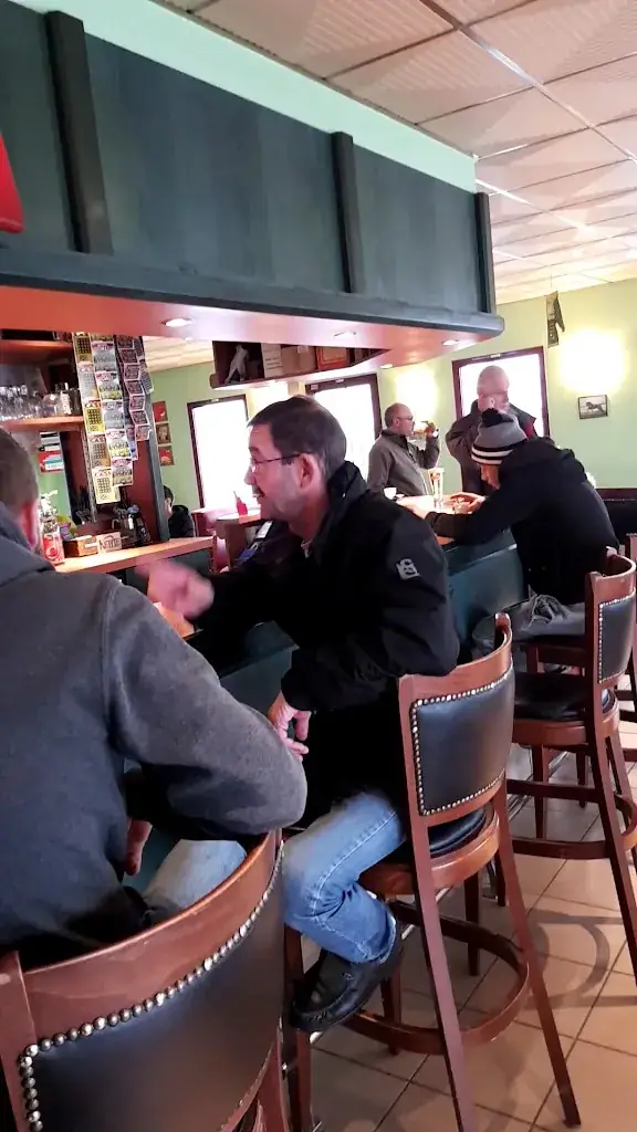 Bar La Tulipe_Pleumeleuc_slider_image_2