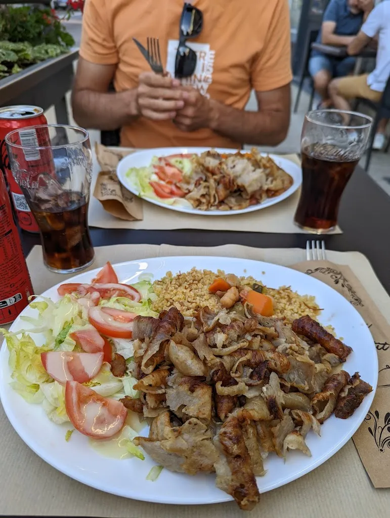 Tuba Potupa_Restaurant L'Oriental_Valserhône_review