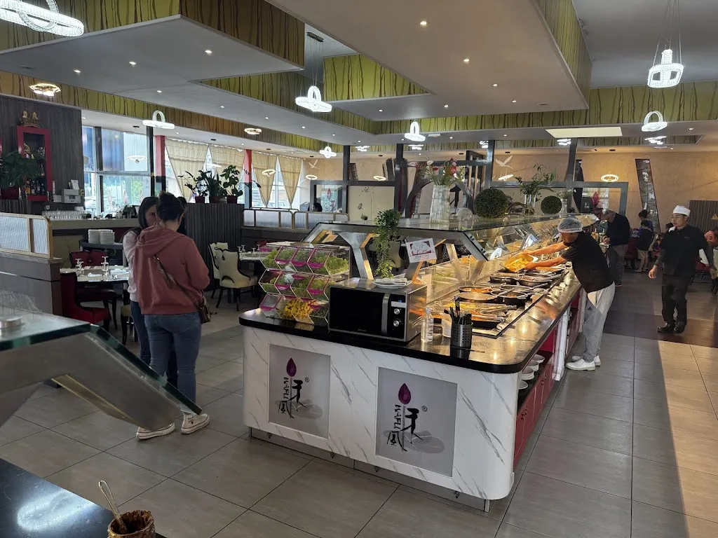 Roland Schalles_La Ferme Des Aubriais_Pleslin-Trigavou_review