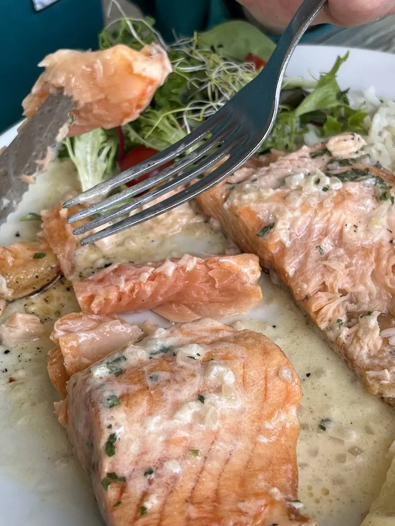 Noa-Joséphine Kaisers_L'Escale_Pénestin_review