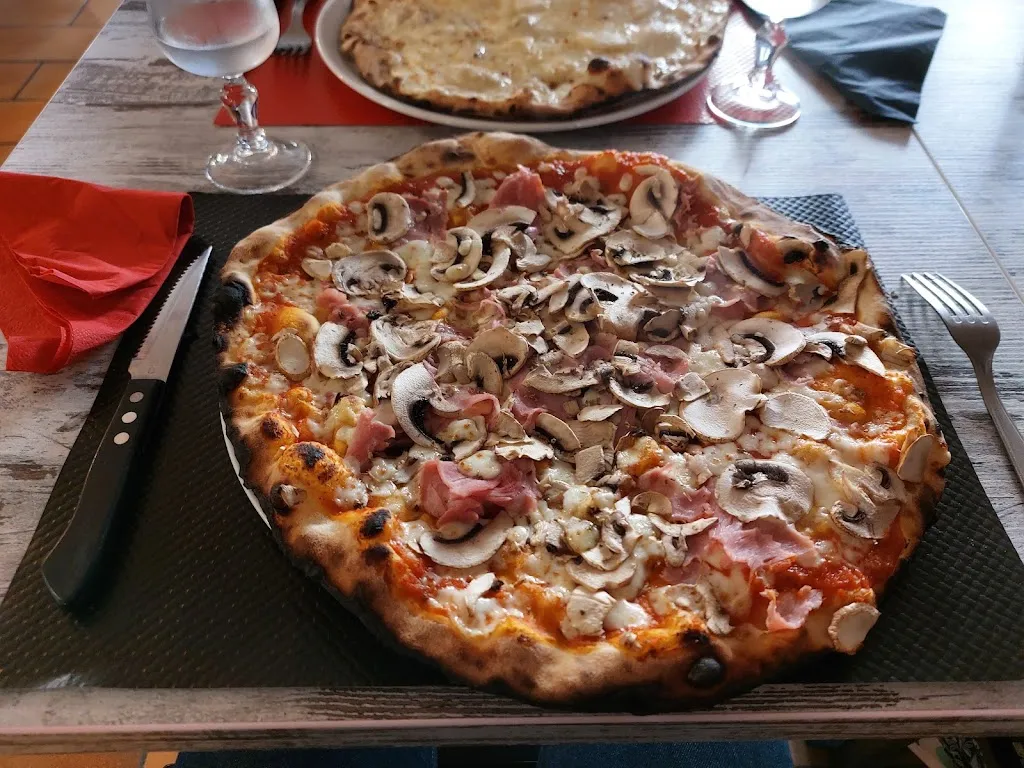 Pizzéria Lorenzzano_Pénestin_slider_image_2