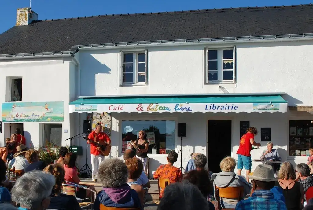 Le Bateau Livre_Pénestin_slider_image_1