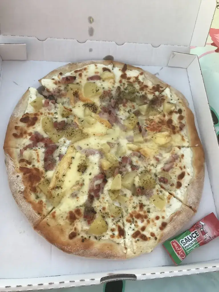 Pauline Joubert_Breizh Pizza_Pénestin_review