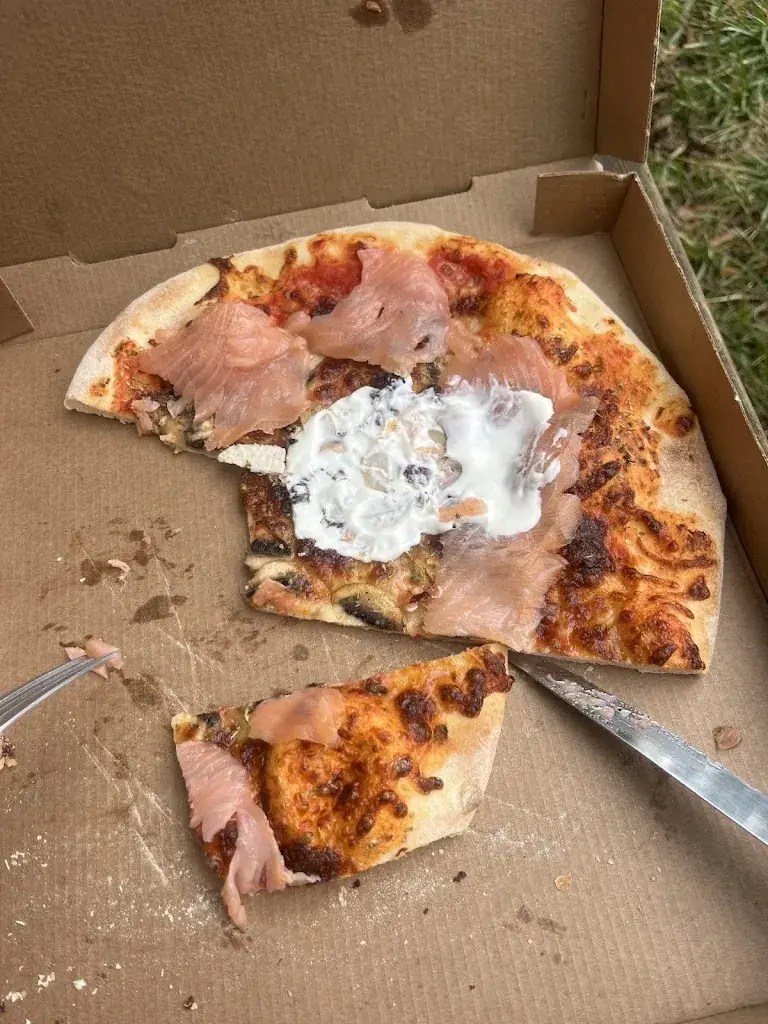 SAVART STEPHANIE_Breizh Pizza_Pénestin_review