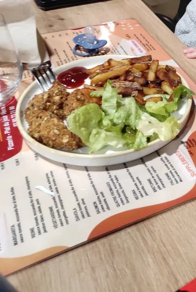 Elodie Coupin_Restaurant pizzeria Le Moustoir_Plescop_review