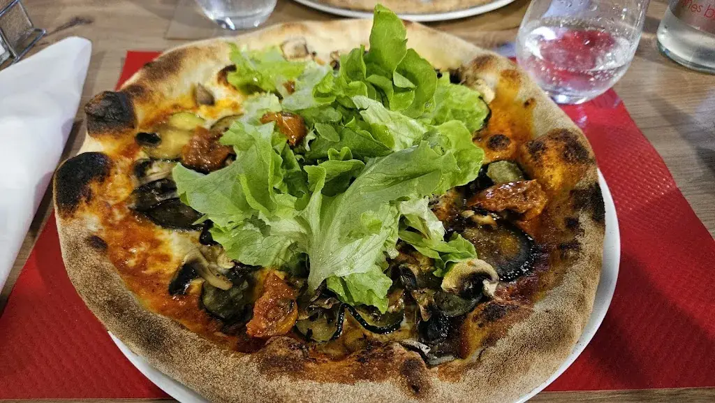 Restaurant pizzeria Le Moustoir_Plescop_slider_image_3