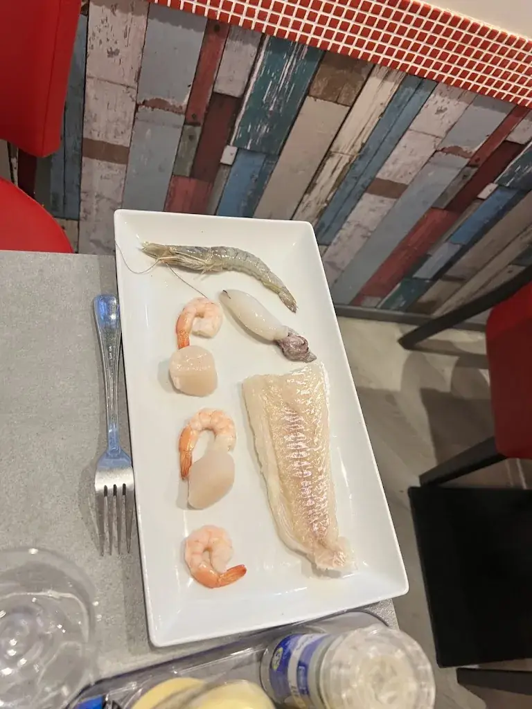 Thiro Thiro_Le Phoenix_Plestin-les-Grèves_review