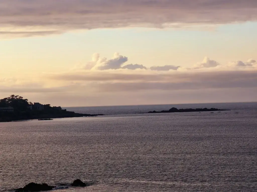 pascal V***56_TY KORNOG_Plestin-les-Grèves_avis