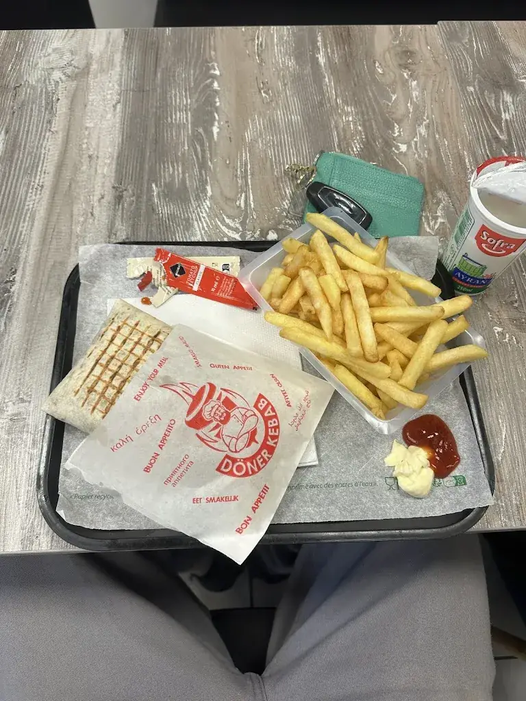 Studio Boone_Bodrum Kebab_Plestin-les-Grèves_review