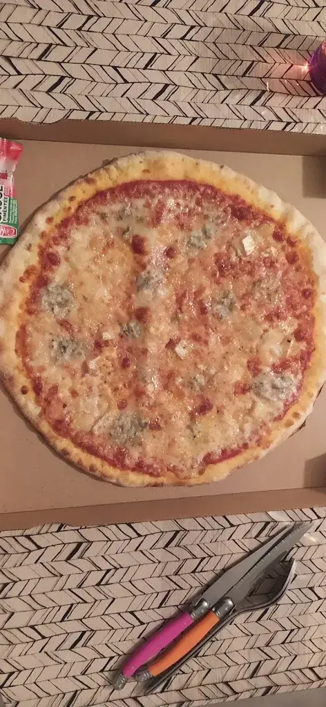 Menu_Pizza Del Momento_Plogastel-Saint-Germain_image_8