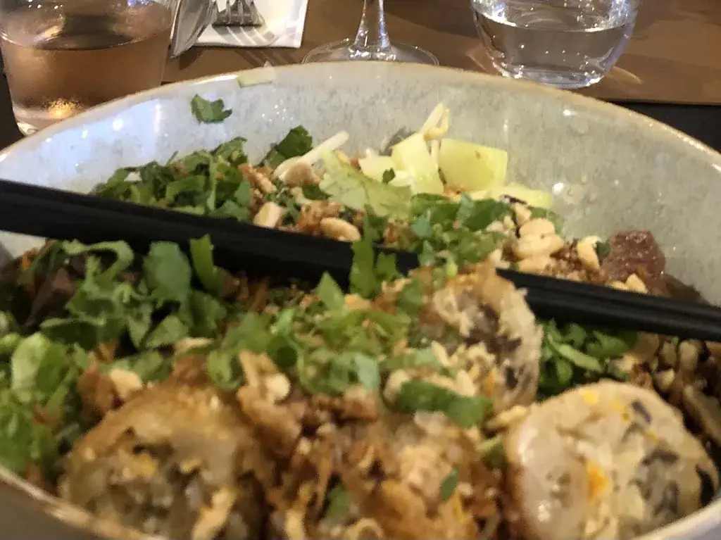 Oliver Ecke_latitude 48_Perros-Guirec_review