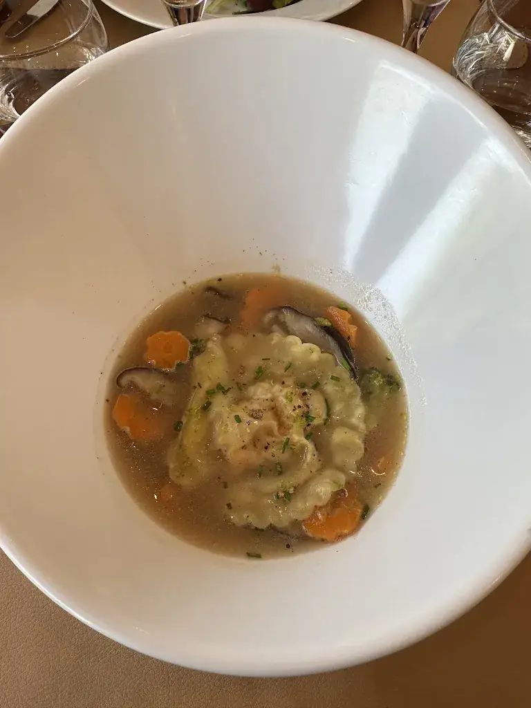 Sylvelin Ng_Le Ker Louis_Perros-Guirec_review