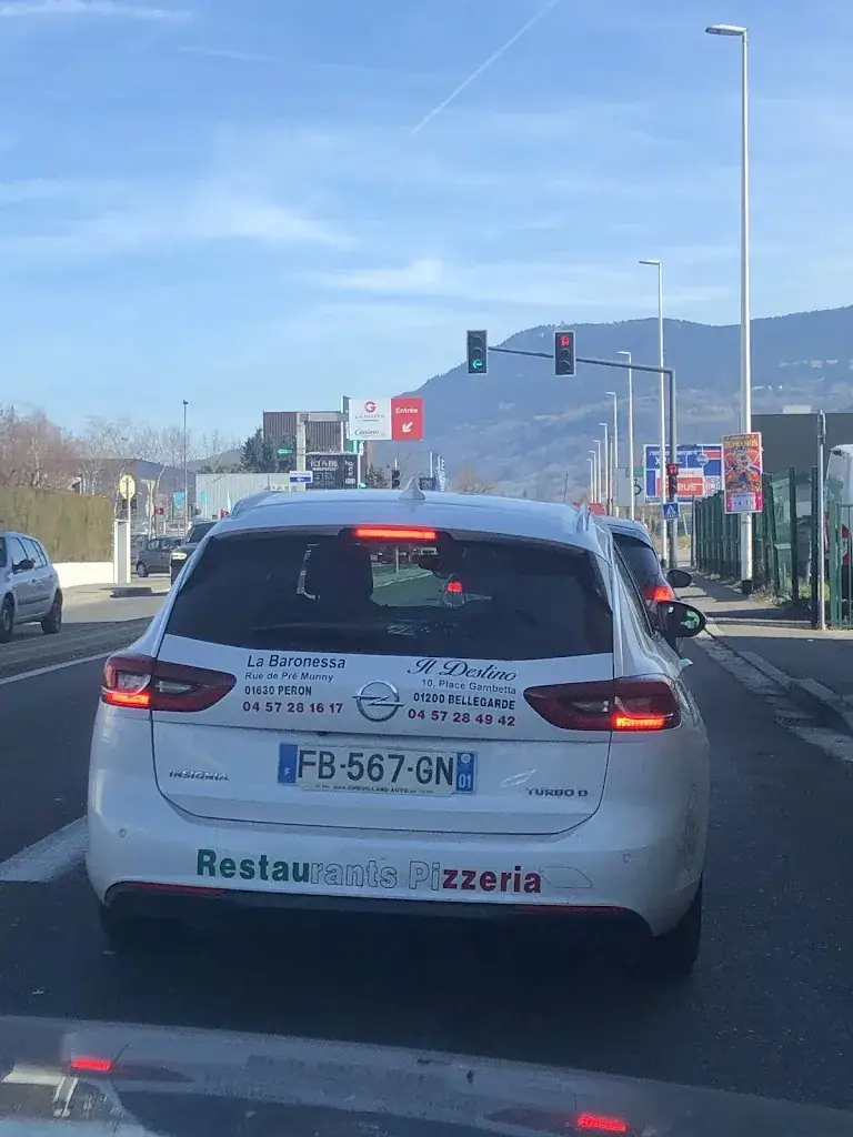 Dominika Karwowska_Il destino_Valserhône_review