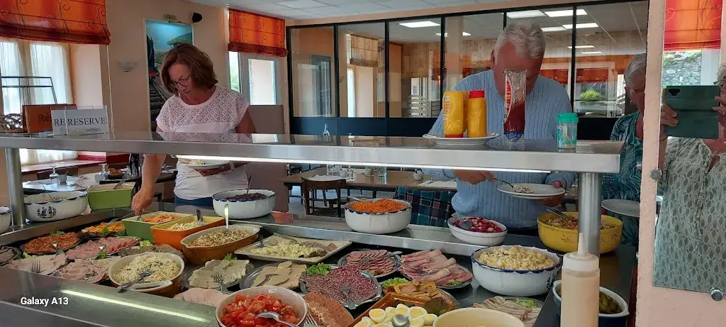 Le Moulin Bleu restaurant in Châtelaudren-Plouagat