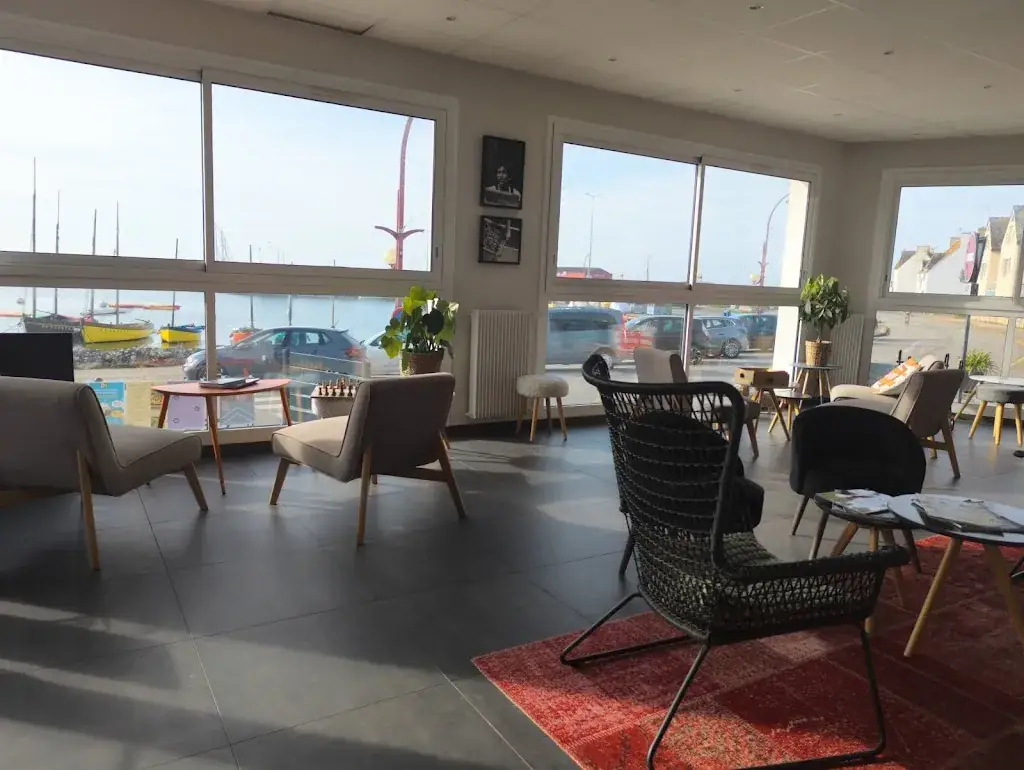 Alexandre DAGAN_Hôtel du Port Lesconil_Plobannalec-Lesconil_review