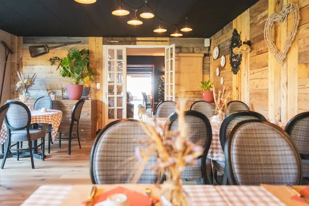 Crêperie - Grill Chez Jeannine restaurant in Beaussais-sur-Mer