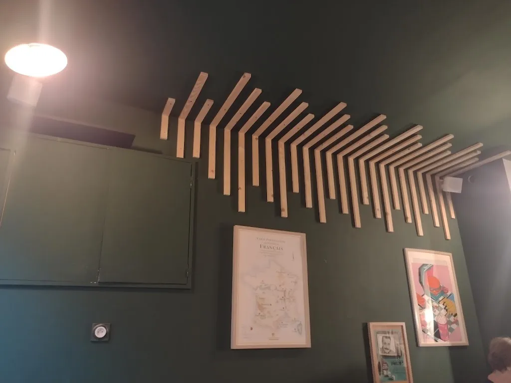 Kim Waddup_L'Accalmie_Beaussais-sur-Mer_review