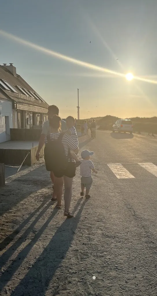 Neil Robertson_Crêperie Le Rayon Vert_Plomeur_recensione