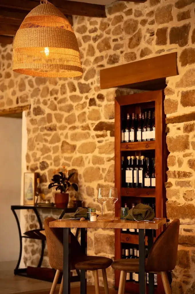 Inseme restaurant in Ploubezre