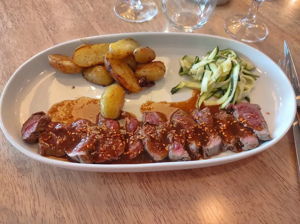 Le Cénote_Plomodiern_slider_image_2