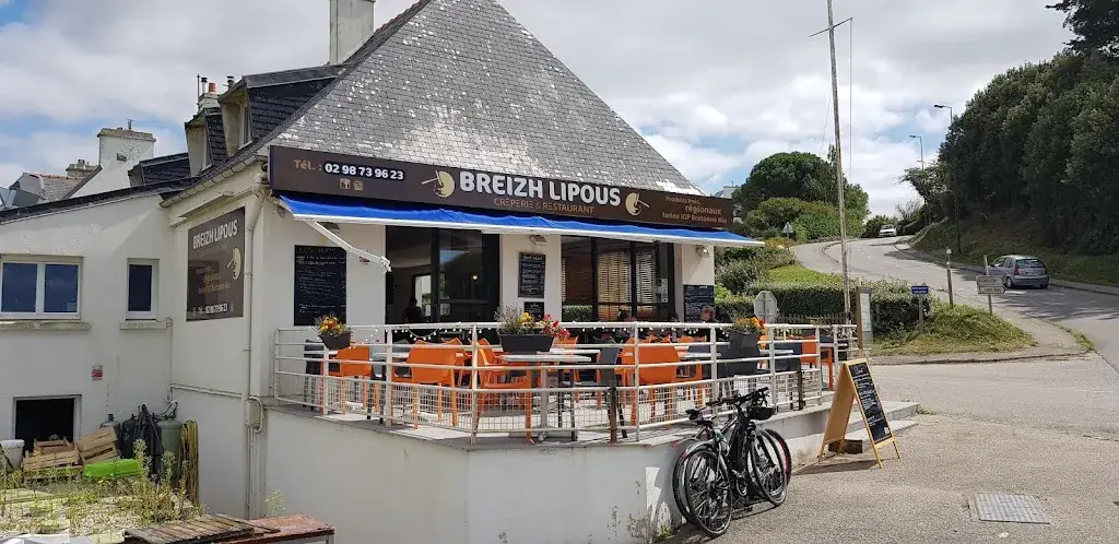 Breizh Lipous Creperie & Restaurant restaurant in Plomodiern