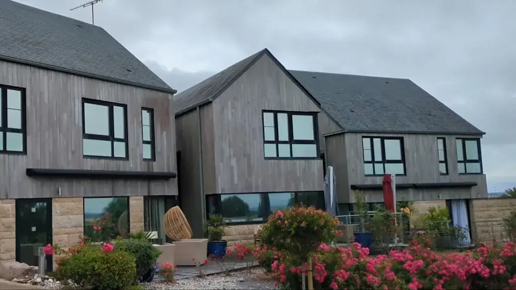 Auberge des Glazicks restaurant in Plomodiern