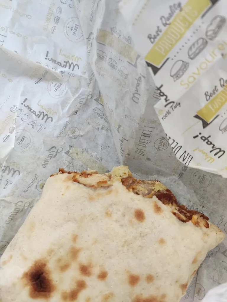 Nabil K Gutsy_Restaurant The Tacos_Valserhône_review