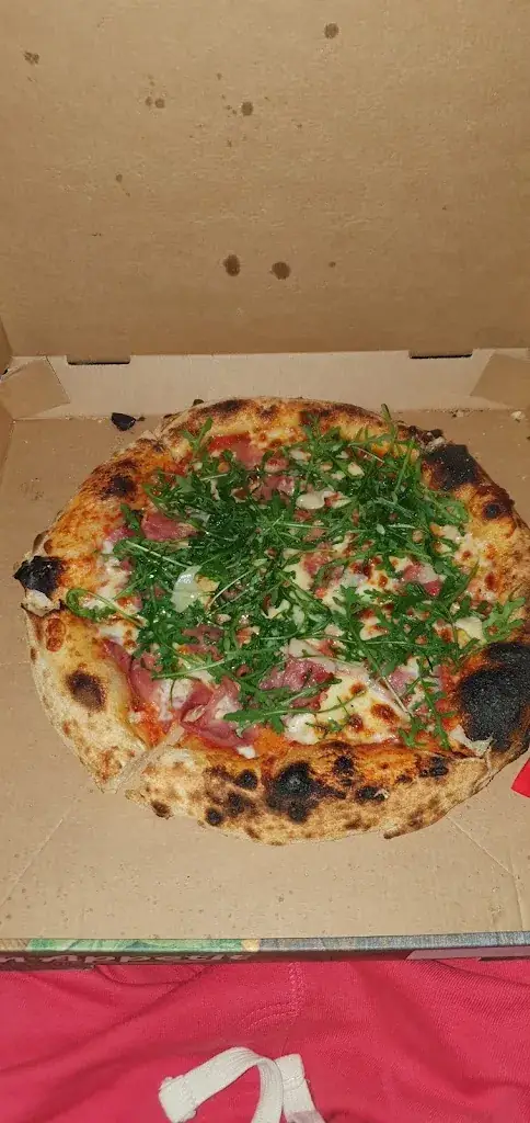 Menu_Pizzeria LA BELLEGARDIENNE_Valserhône_immagine_5