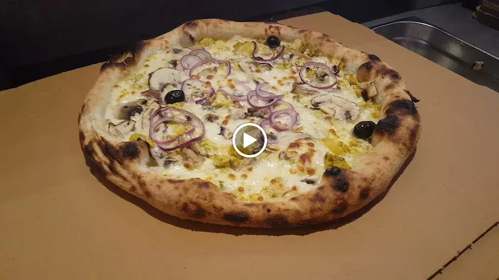 Pizzeria LA BELLEGARDIENNE_Valserhône_slider_image_2