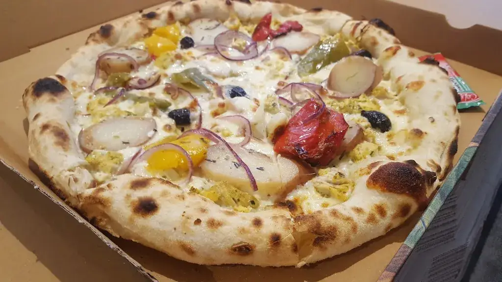 Pizzeria LA BELLEGARDIENNE_Valserhône_slider_image_3