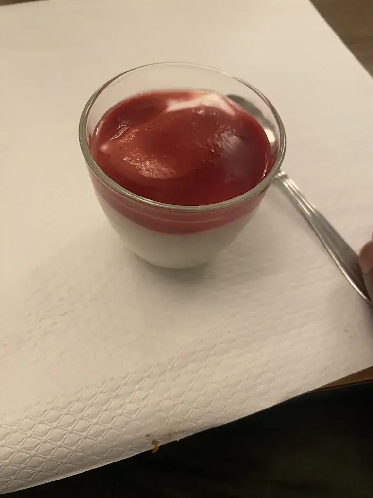 McNeil kudzaishe Mudzingwa_Le Kériel_Plouédern_review