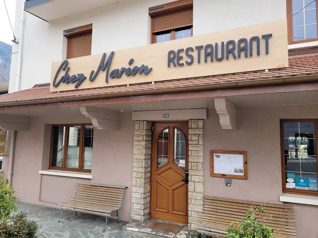 Lars Bergan_Le Sorgia_Valserhône_review