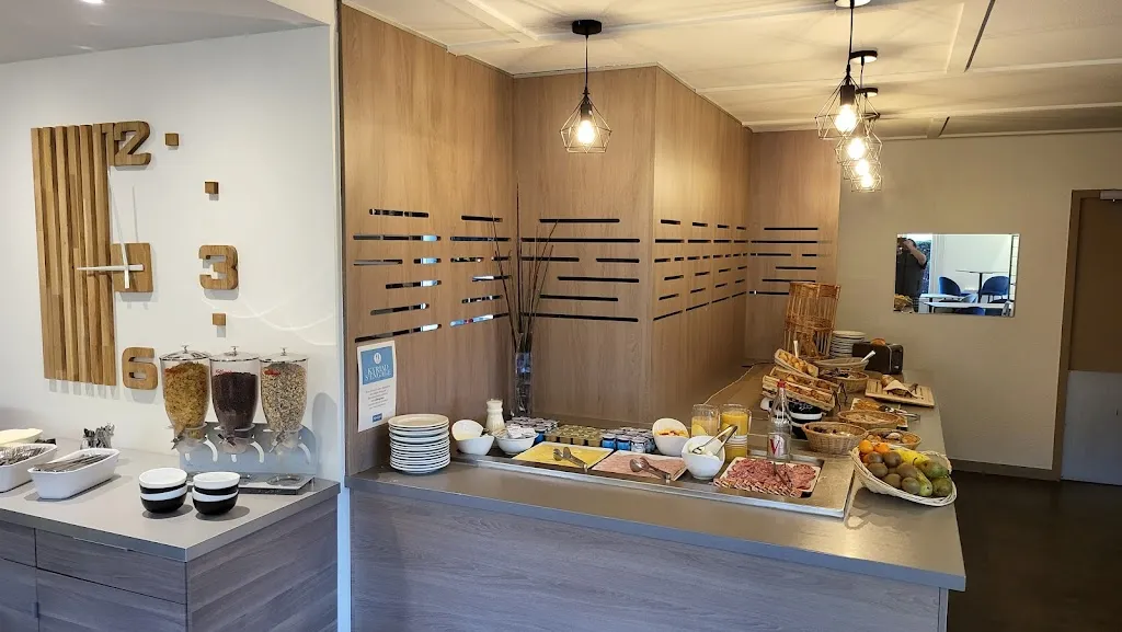 Restaurant Kyriad BELLEGARDE_Valserhône_slider_image_3