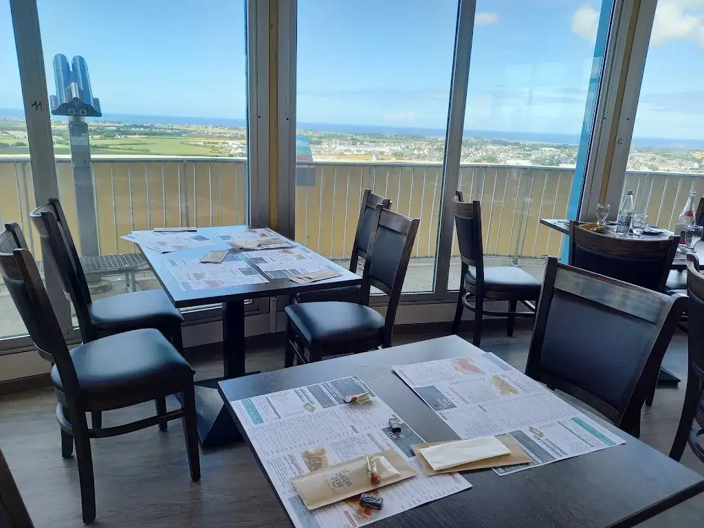 Crêperie Le Château d'Eau restaurant in Ploudalmézeau