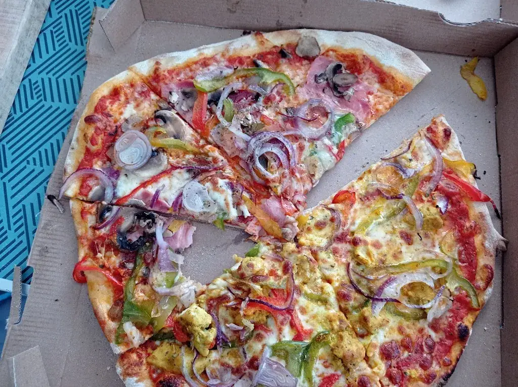 Menü_Les pizzas d'Isa_Plouider_Bild_3