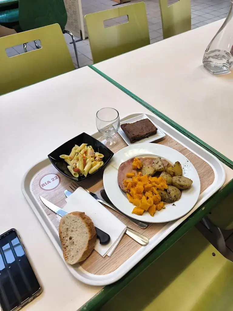 St Dpt_Restaurant Inter Administratif des Côtes d'Armor_Ploufragan_review