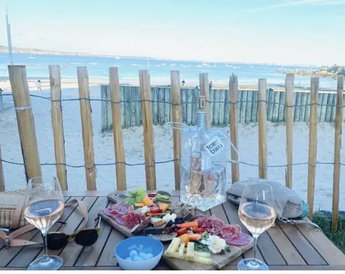 Justine DI FOGGIA_La Balise Plougonvelin_Conquet_recensione