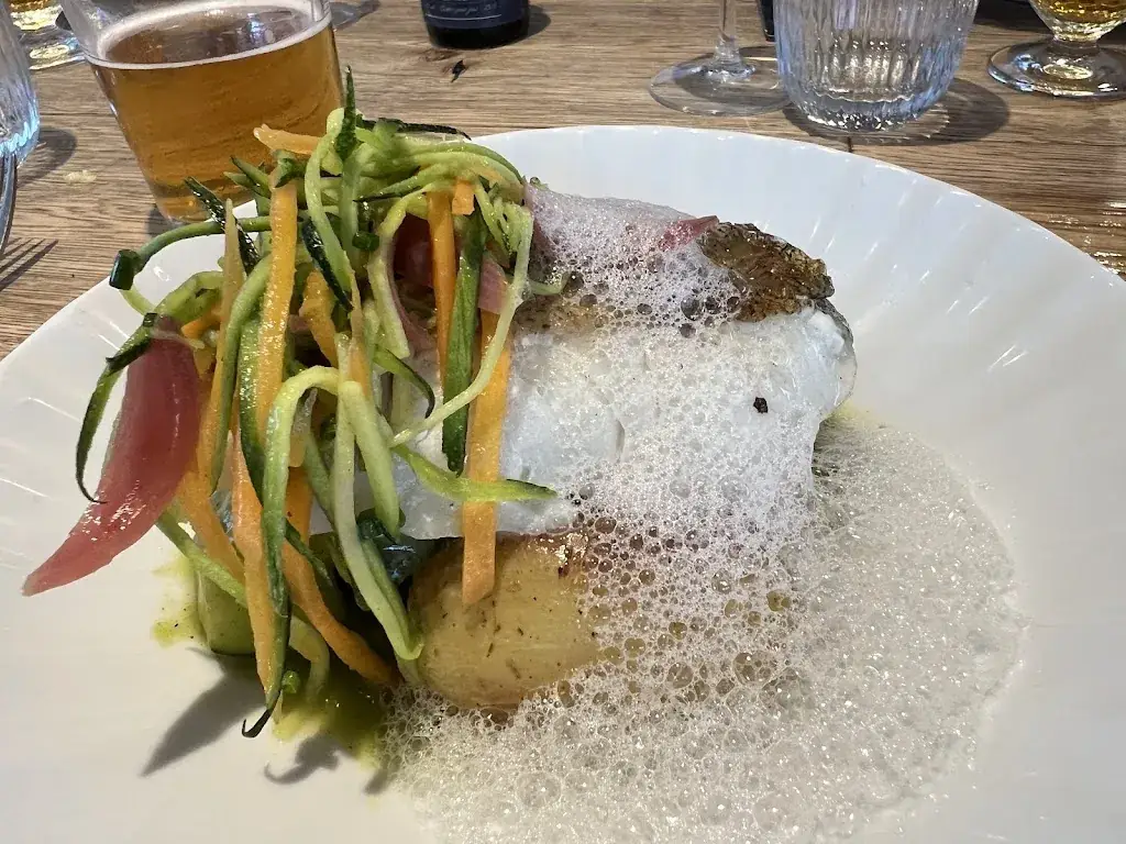 Alex Letov_Bistrot 1954_Plougonvelin_review