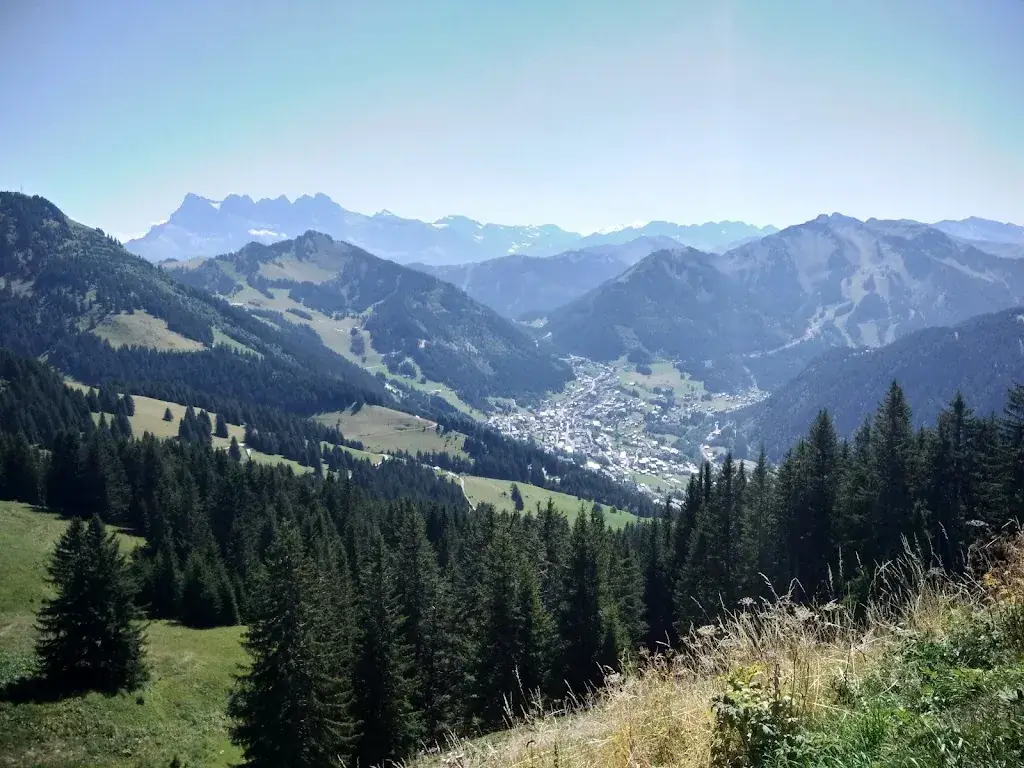 Laurence Viette_Châlets du Mouet_Chapelle-d'Abondance_review